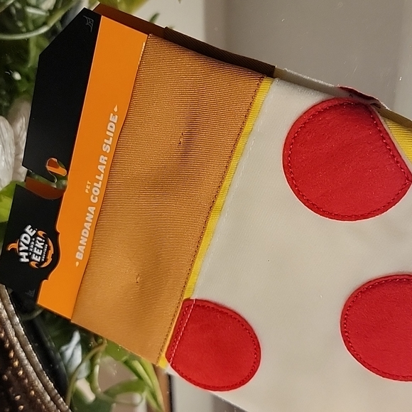 🍕 Hyde and Eek Dog Bandana collar slide 🍕  pizza Halloween Costume accessory - Picture 3 of 6